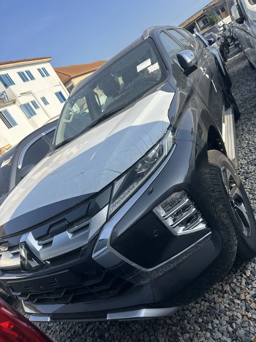 Mitsubishi Pajero Sport