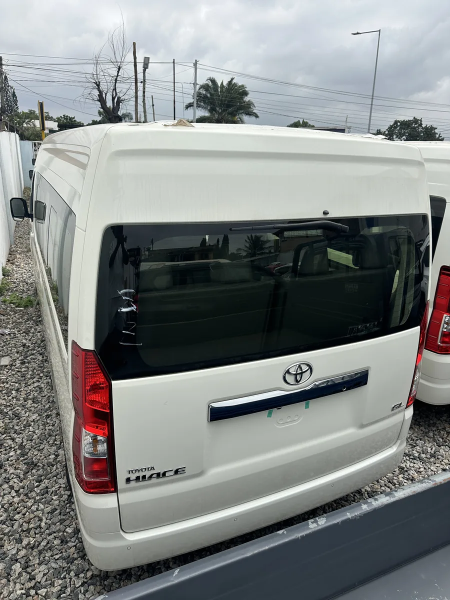 2026 Toyota Hiace - View 3