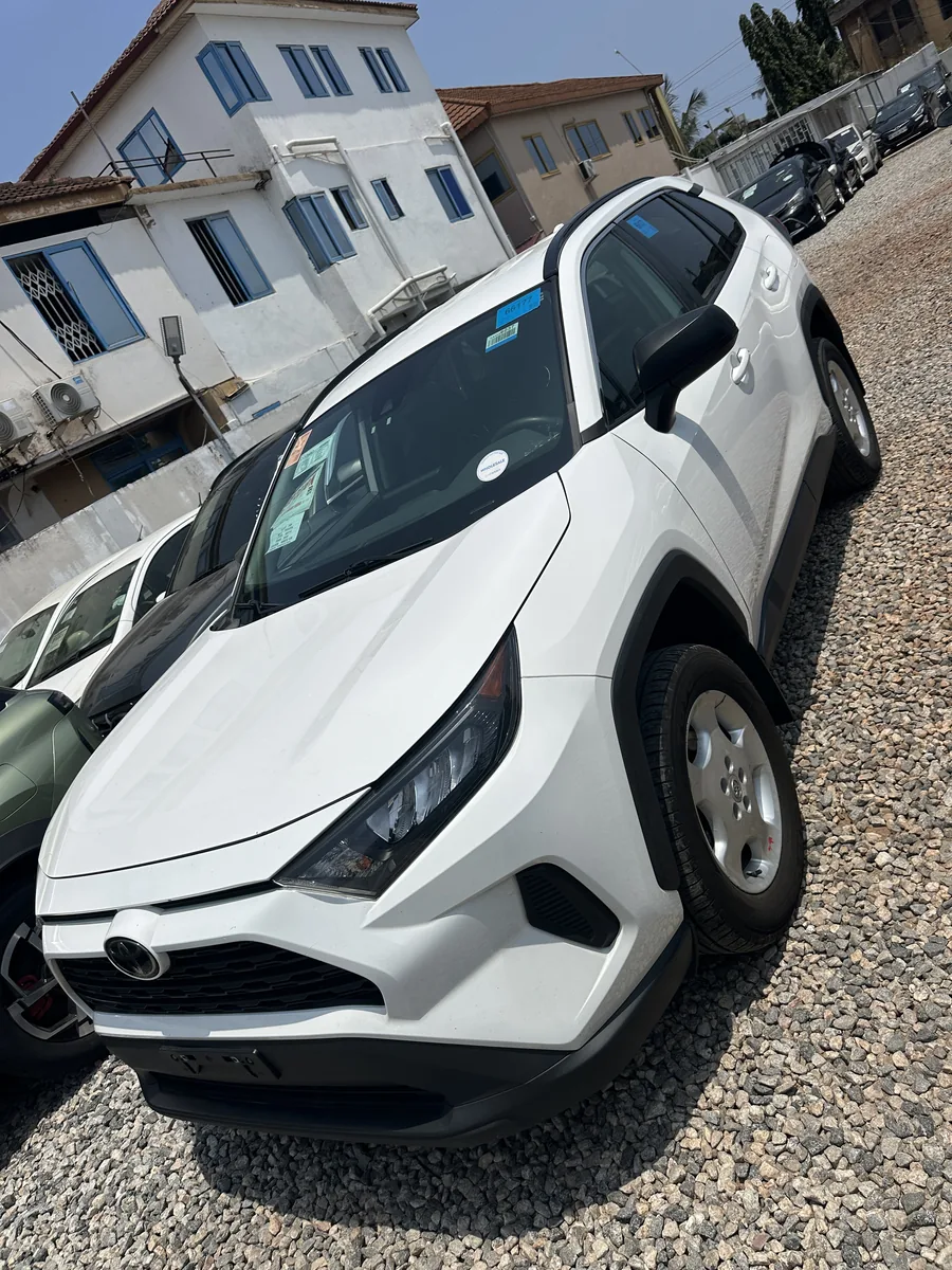 Toyota Rav4 - Additional View